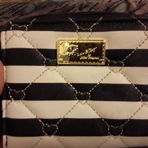 Betsey Johnson wallet